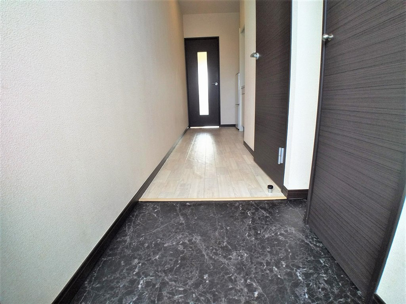 LEONEXT Demeure C Lối vào