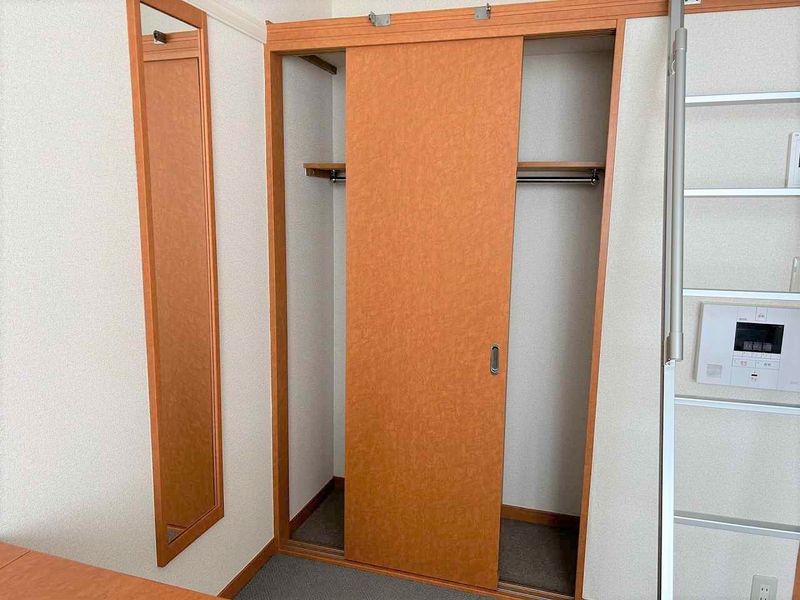 レオパレスシーサイドＢ 収納