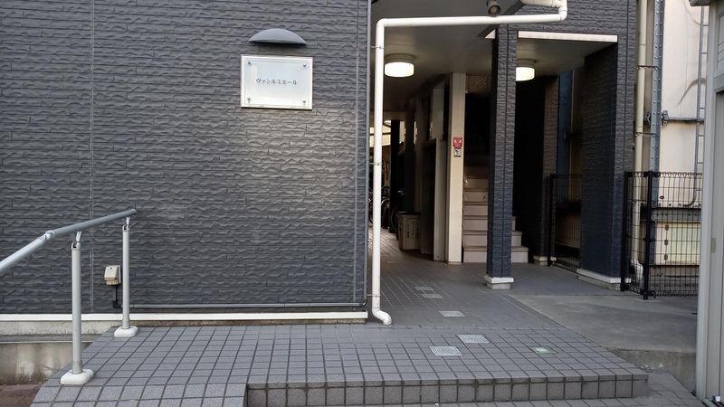 レオパレスヴァンルミエール 共用部分