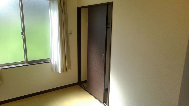 レオネクスト鴨田 収納