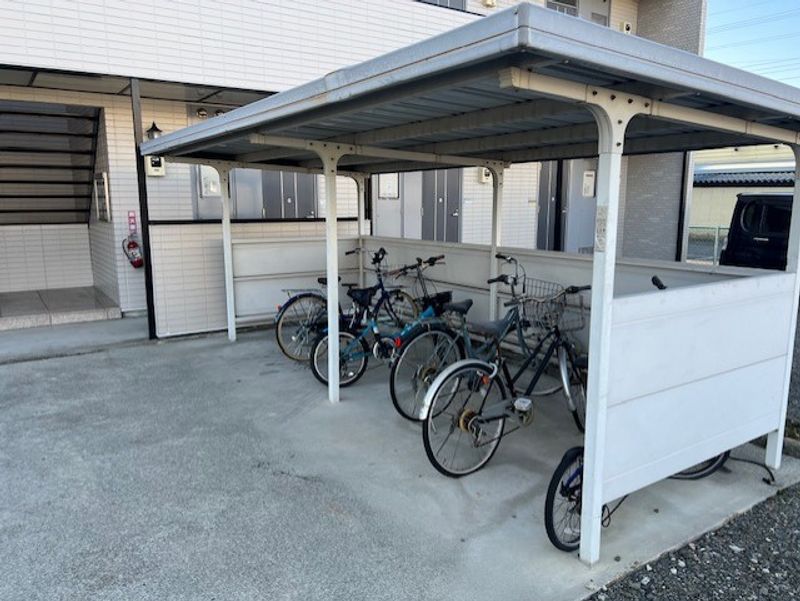 レオパレスリヴェール国母 共用部分