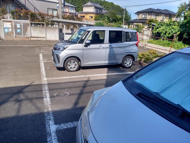 レオパレスひだまりの丘　鹿島 駐車場
