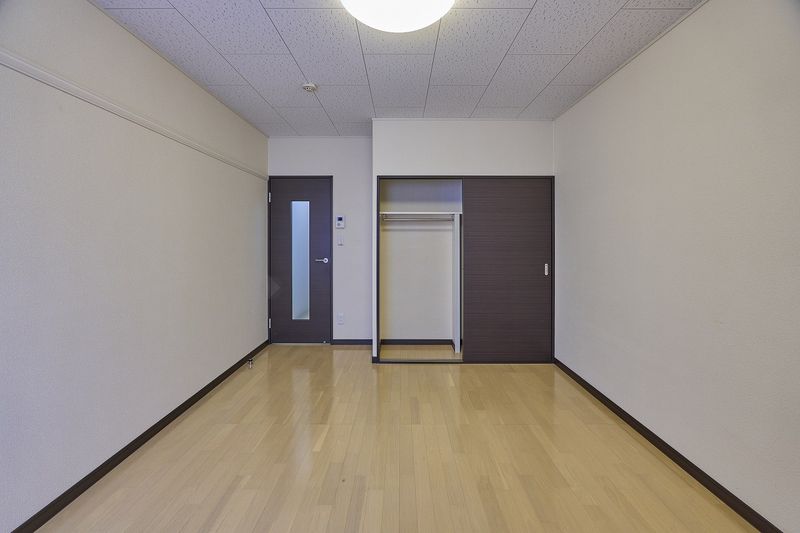 レオネクスト神村 居間