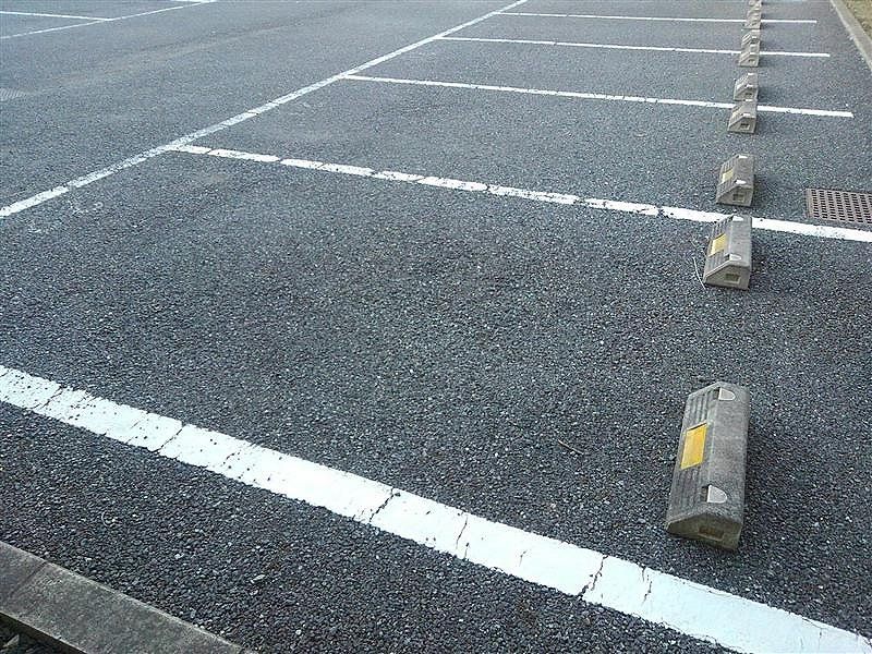 レオパレスマリンコート鹿嶋 駐車場