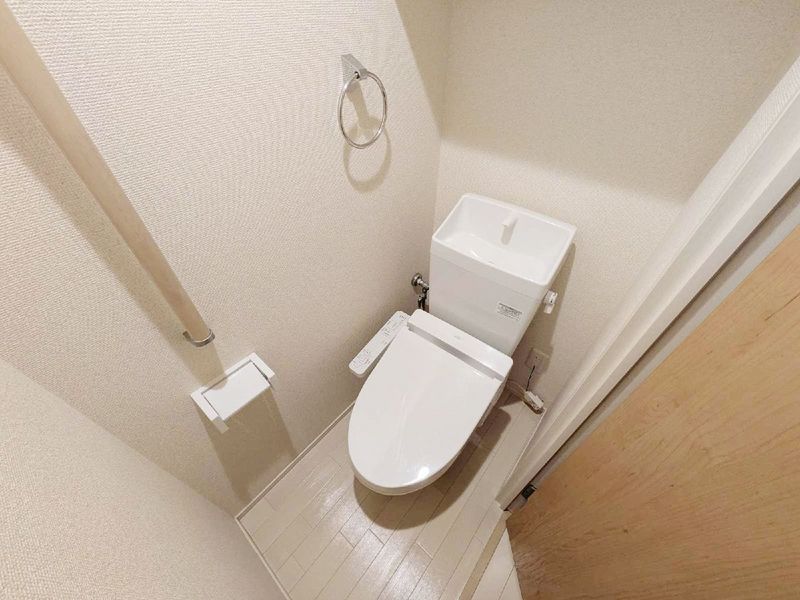 CLEINO New Aramakimachi Toilet