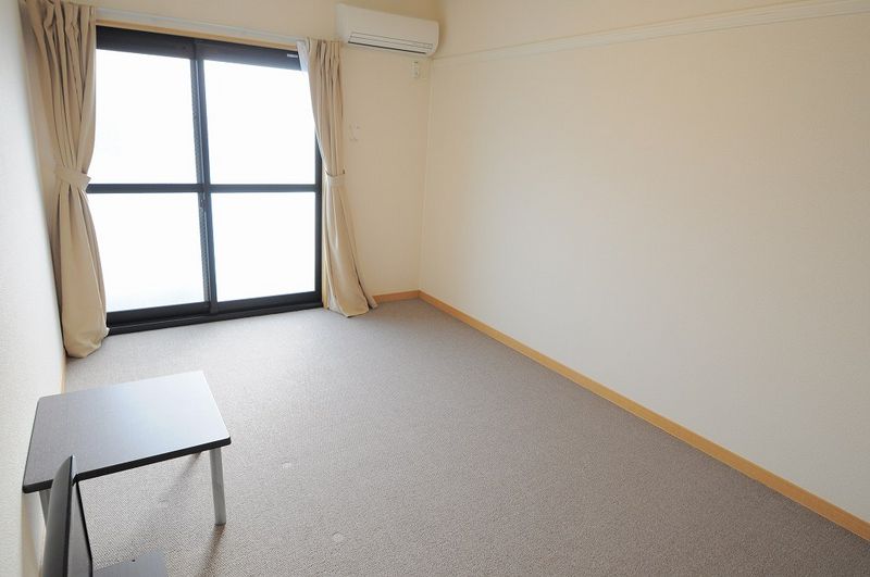 leopalace JN B 客厅