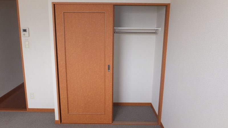 レオパレスひまわり下井沢 収納