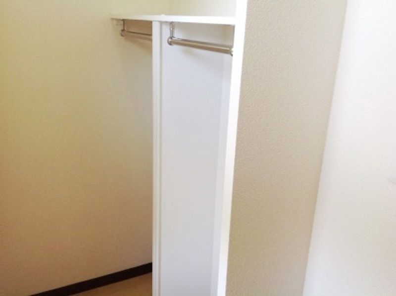 レオネクスト西椎路 収納