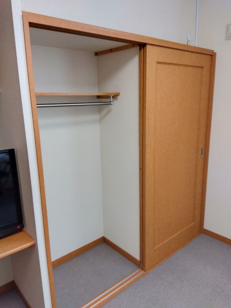 レオパレスダイヤハウスⅡ 収納
