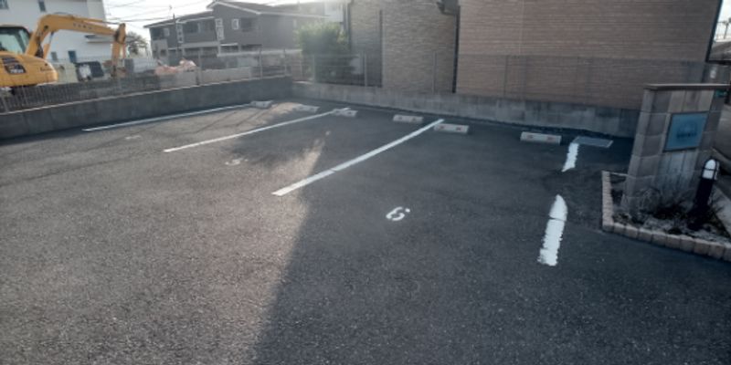 レオネクストＫＵＺＵＨＡⅡ 駐車場