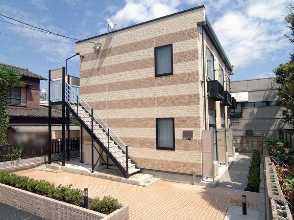 leopalace Nishigaoka 외관