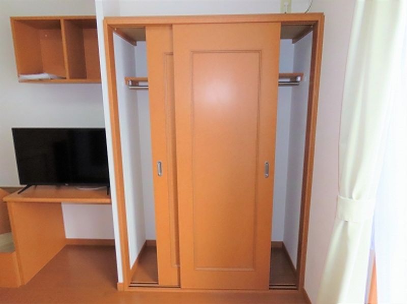 レオパレスノヴェル 収納