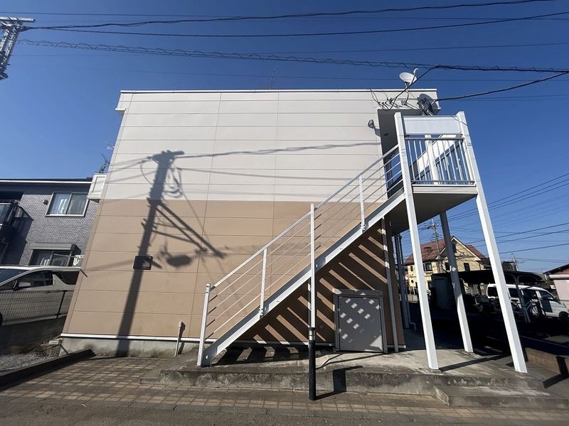 レオパレスシャトーエグゼ 外観