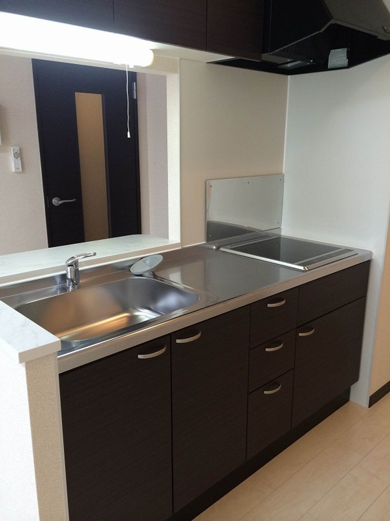 LEONEXT Prendre Senjyi Kitchen