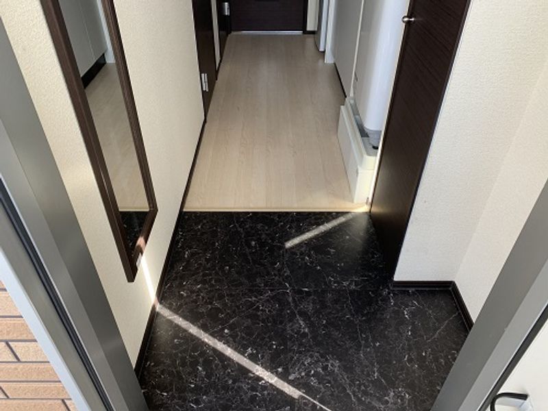 レオネクスト広田 玄関