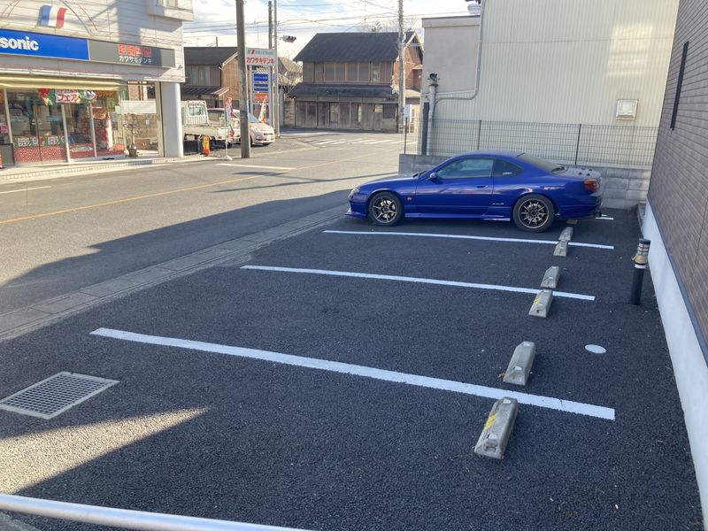 レオネクストヴィラ羽生東 駐車場