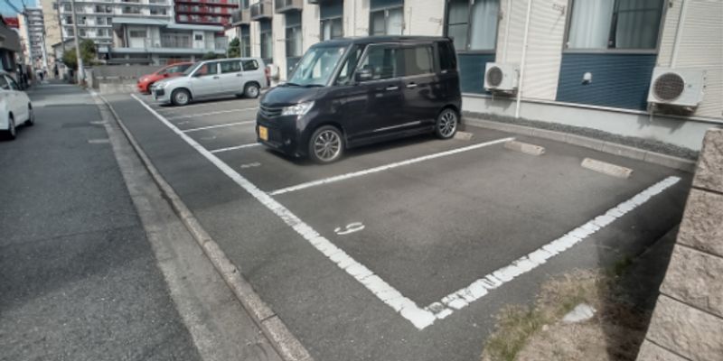 レオネクスト翔Ⅱ 駐車場