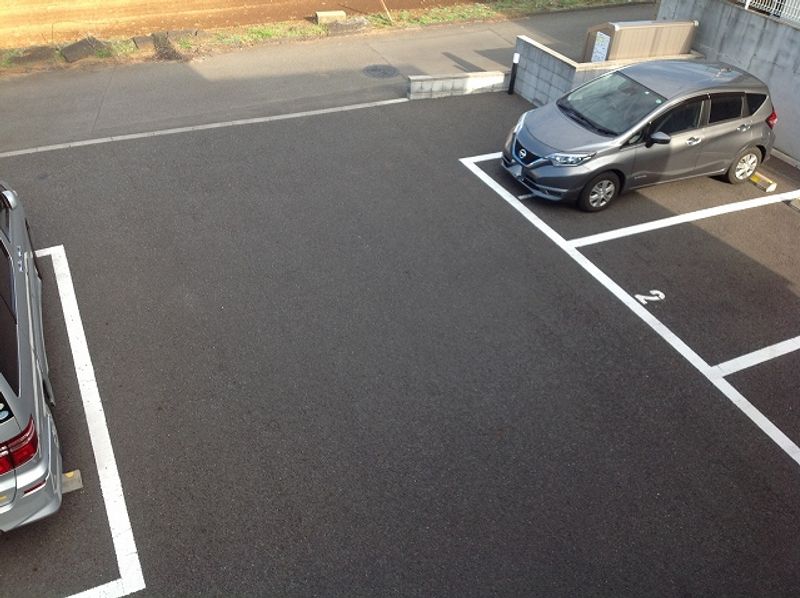 ミランダヴィンター 駐車場