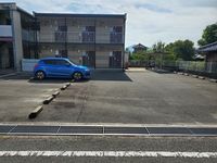 レオパレス拓諭１７ 駐車場