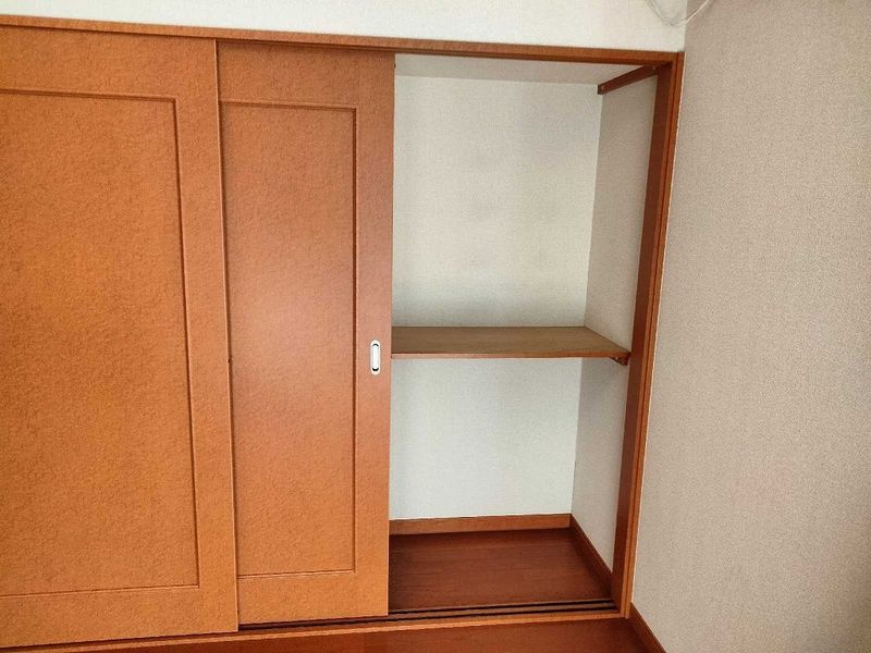 レオパレスラボール　Ⅰ 収納