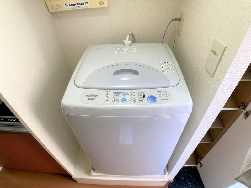 レオパレスＣａｓａ　Ｎａｐｏｌｉ 洗面台