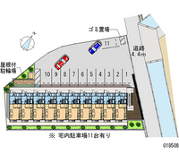 18508 Monthly parking lot