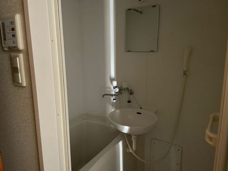 レオパレスサンサーラ 洗面台