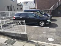 レオパレスエスペランサ 駐車場