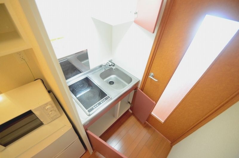 leopalace Flora MK Nhà bếp