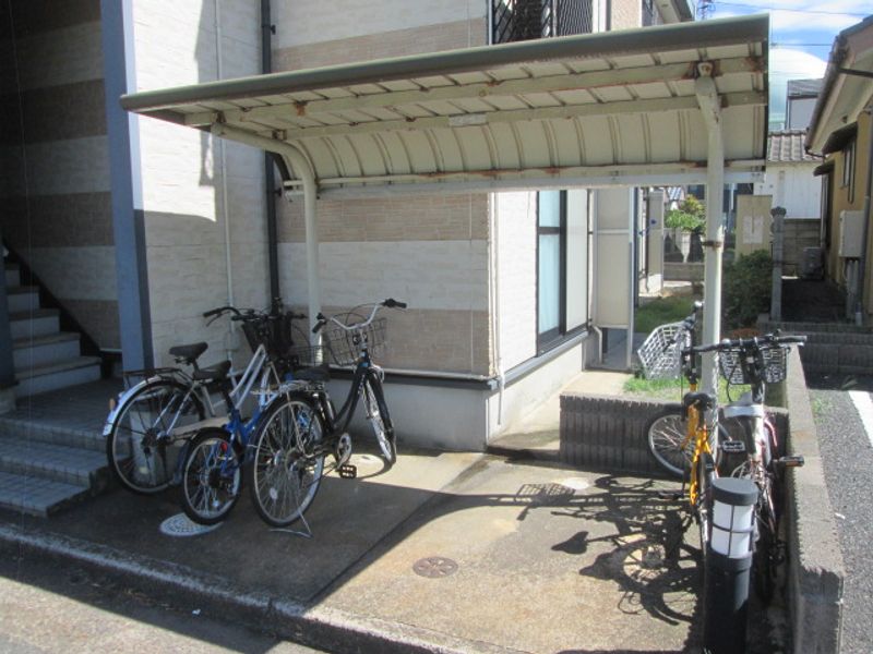 レオパレスコーポ川岸 共用部分