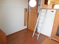 レオパレスノビア　カーサ 居間