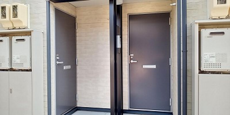 レオパレス後藤 玄関