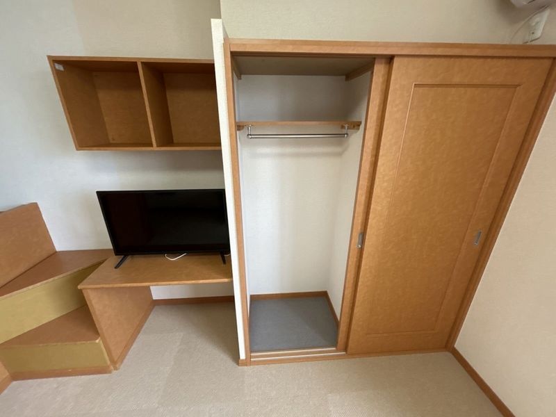 レオパレス紫陽花 収納