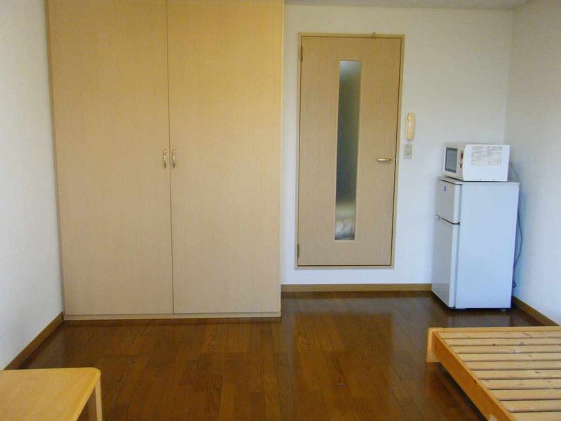 レオパレスシンフォニア 居間