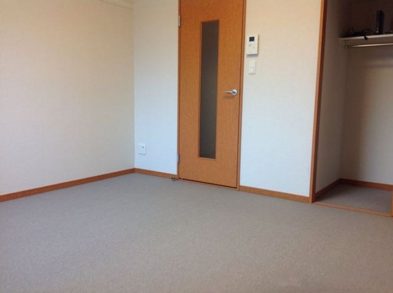 レオパレス東北学院前 居間