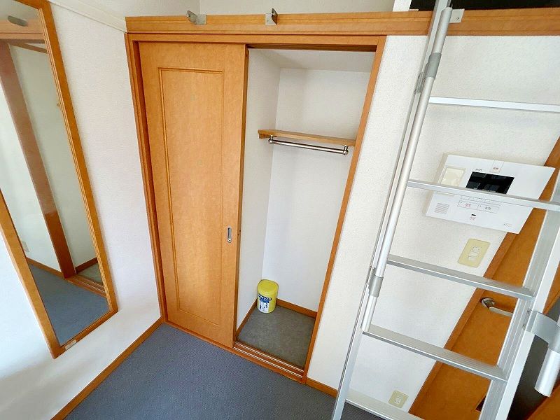 レオパレスソレーユ 収納