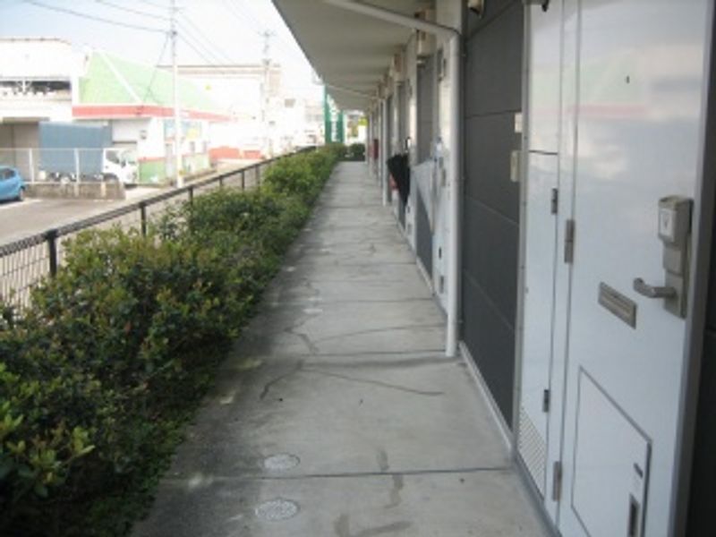 レオパレスエクレール福井 共用部分