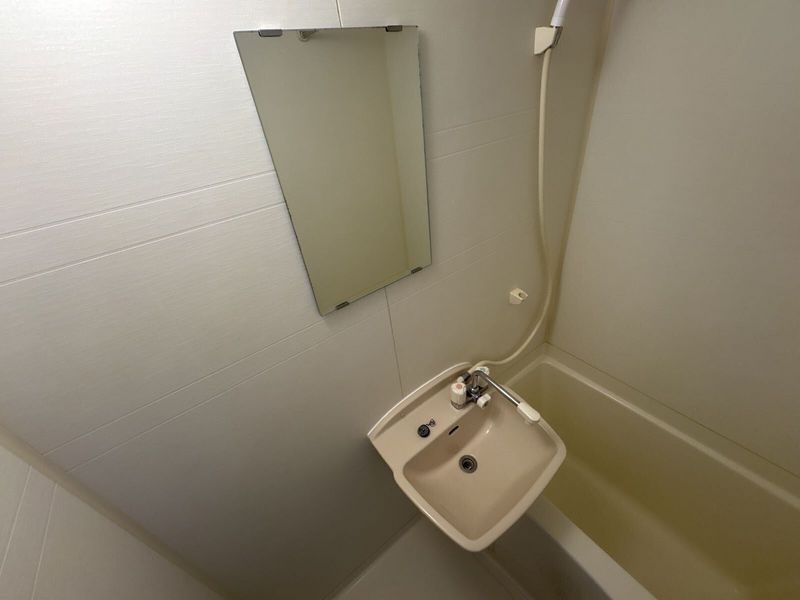 レオパレスグレイス 洗面台