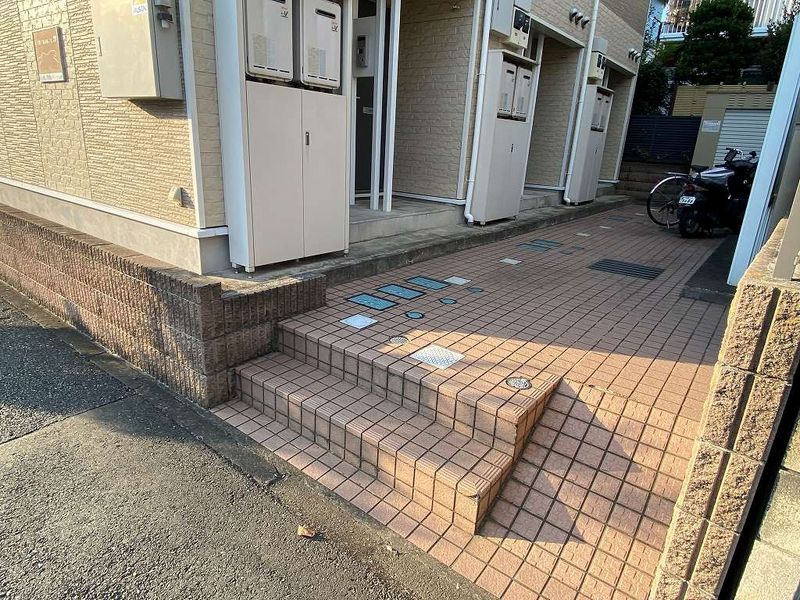 レオパレスアールスコート 共用部分