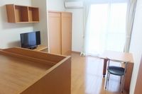 レオパレスニプルワート 居間