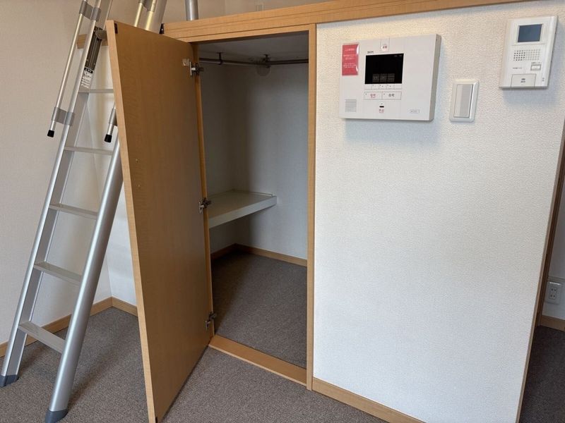 レオパレスおおどり 収納