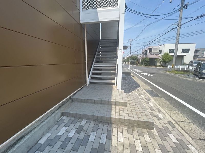レオパレスマユリカⅡ エントランス