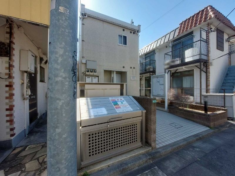 レオパレスルナ 外観