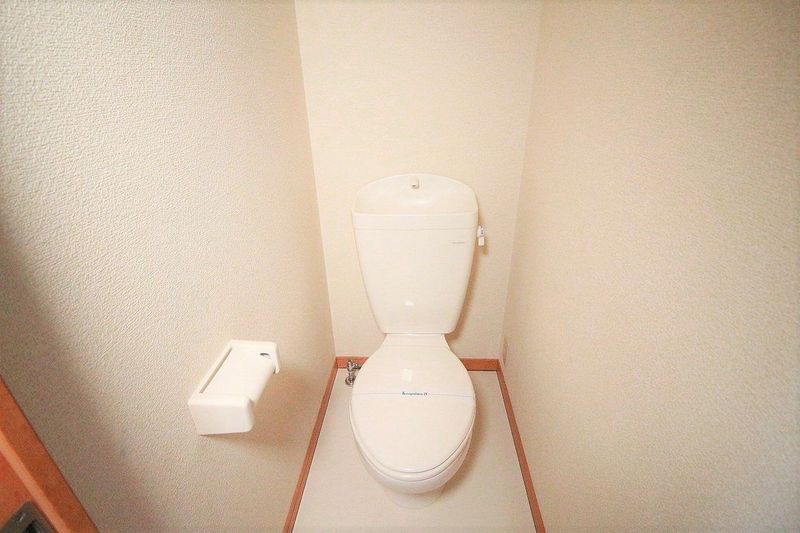 レオパレスグリーンコート　小栗 トイレ