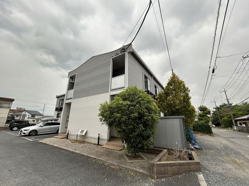 レオパレスウタガワ２ 外観