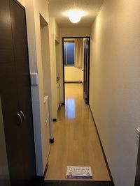 レオネクストＮＡＫＡＪＵＫＵ 玄関