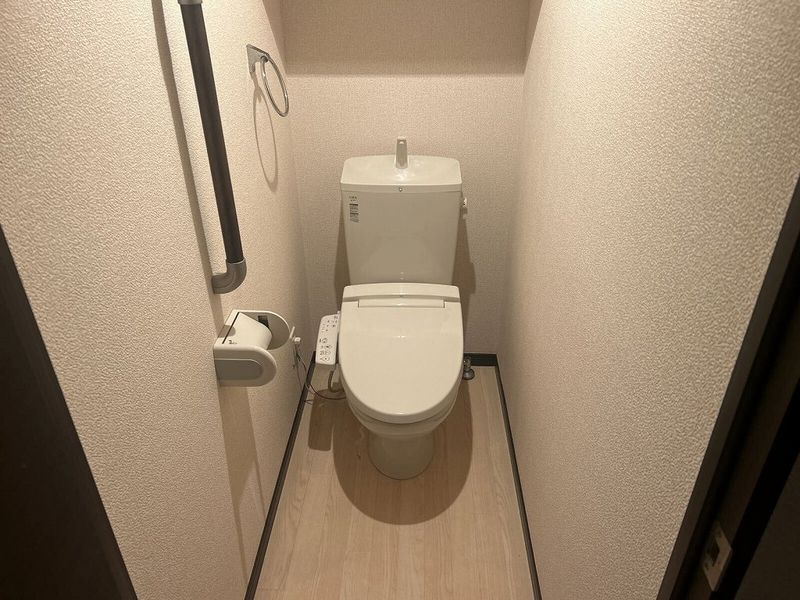 レオネクストトレゾールＫＳ トイレ