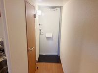 レオパレスラポールⅠ 玄関