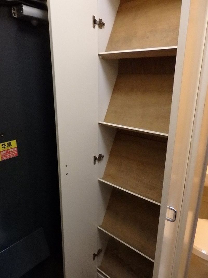 レオパレス新高円寺 収納