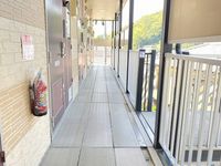 レオパレスエスカレラ　クエスタ バルコニー